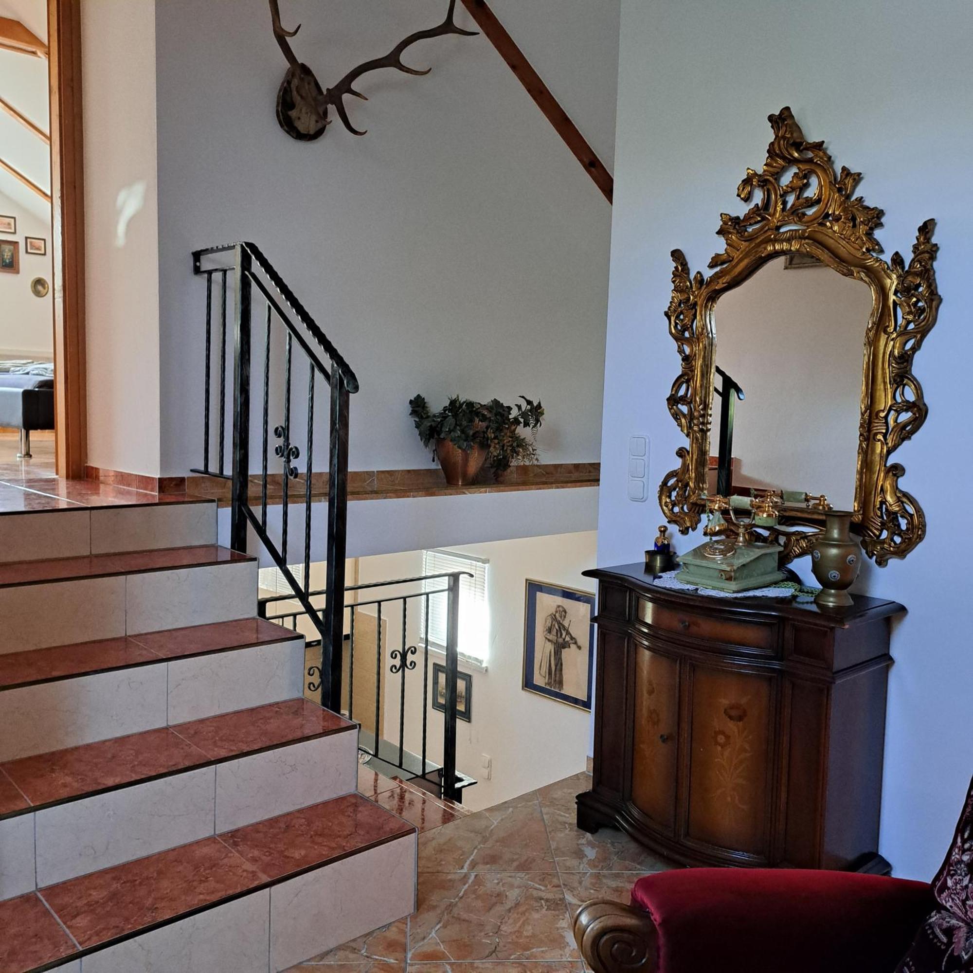Appartement Tavirozsa à Balatonfůzfő Extérieur photo